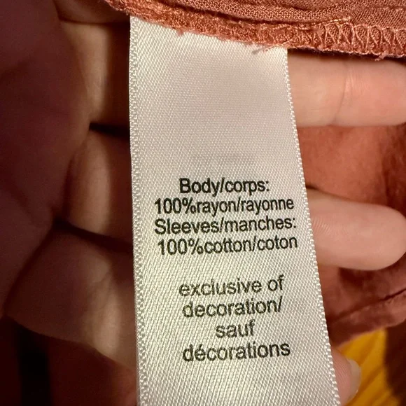 💝 Maurices 3/4 Sleeve Eyelet Blouse in rustic brown, size XL - Picture 6 of 7